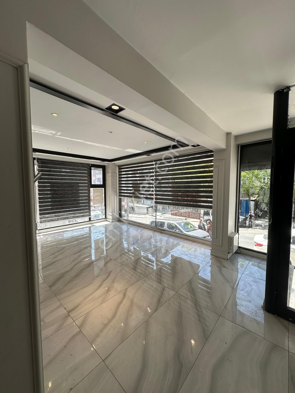 Fıkrı Sonmez Caddesınse Yuksek Gırıs Net130 M2 Satılık Dukkan - Görsel 10