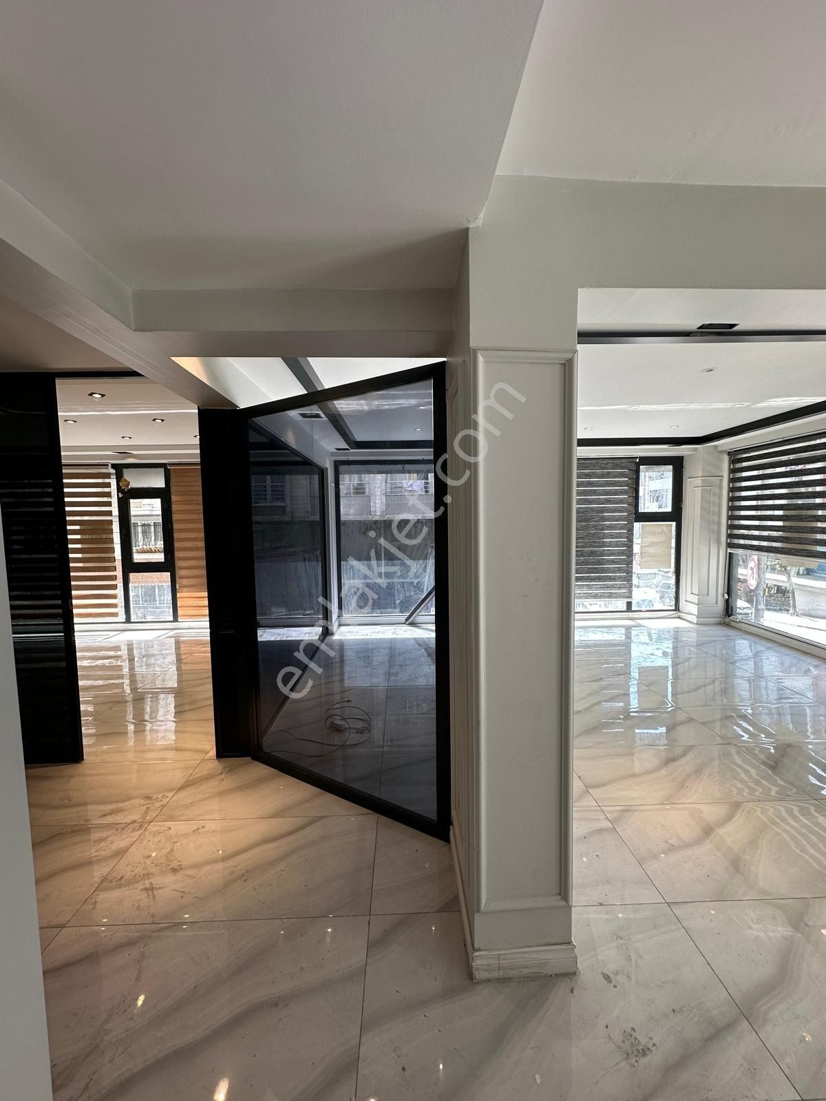 Fıkrı Sonmez Caddesınse Yuksek Gırıs Net130 M2 Satılık Dukkan - Görsel 15