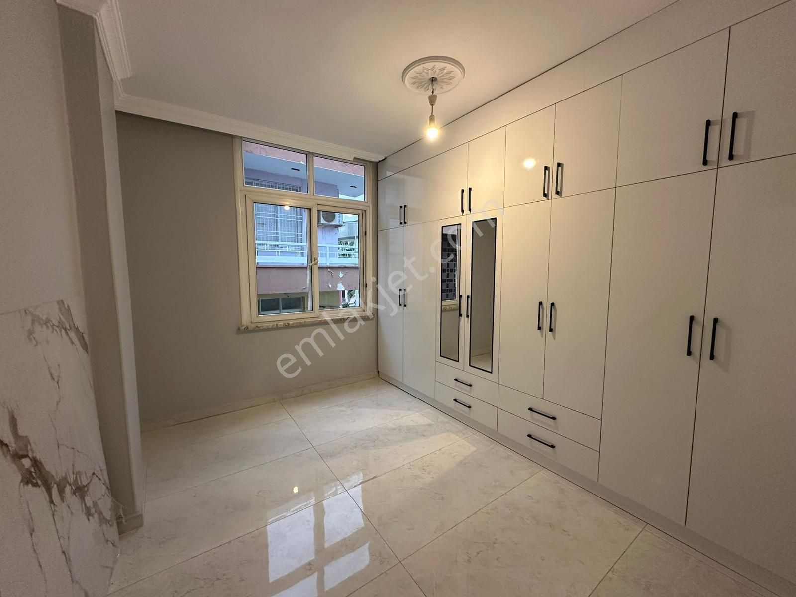 Koç Emlak’tan Satılık Daire – Anıt Mahallesi 🏡 - Görsel 11