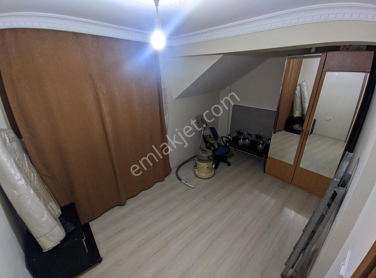 Netten Havaalanı Mhl. Yeni Binada 2+1 Satılık Daıre 3000.000 Tl - Görsel 12