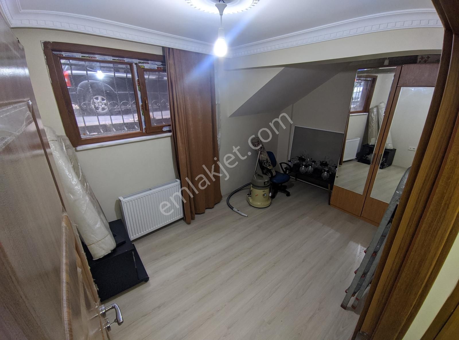 Netten Havaalanı Mhl. Yeni Binada 2+1 Satılık Daıre 3000.000 Tl - Görsel 3