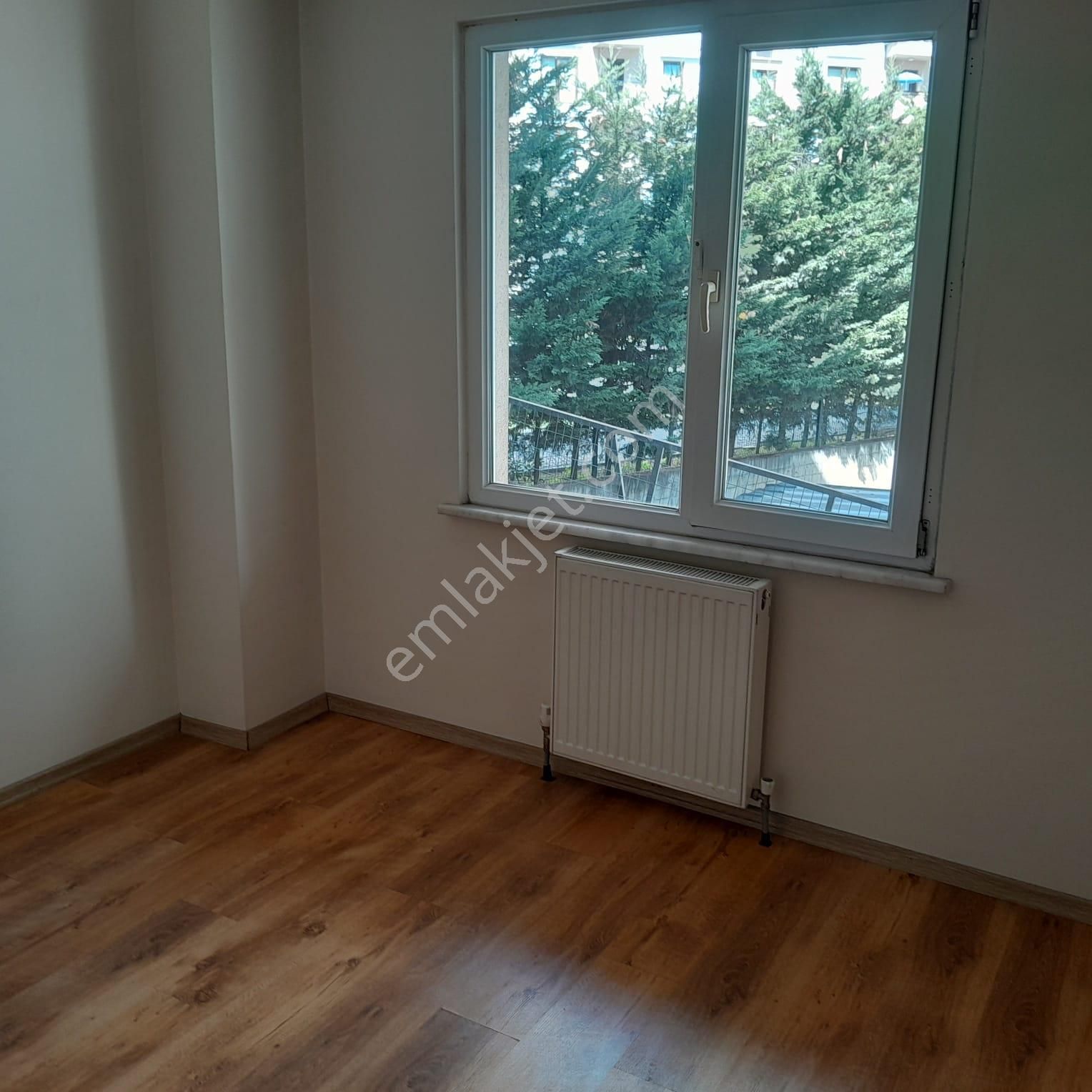 Ana Caddede Netten 2+1 Satılık Daıre Yuksek Katta 6500.000 Tl - Görsel 24