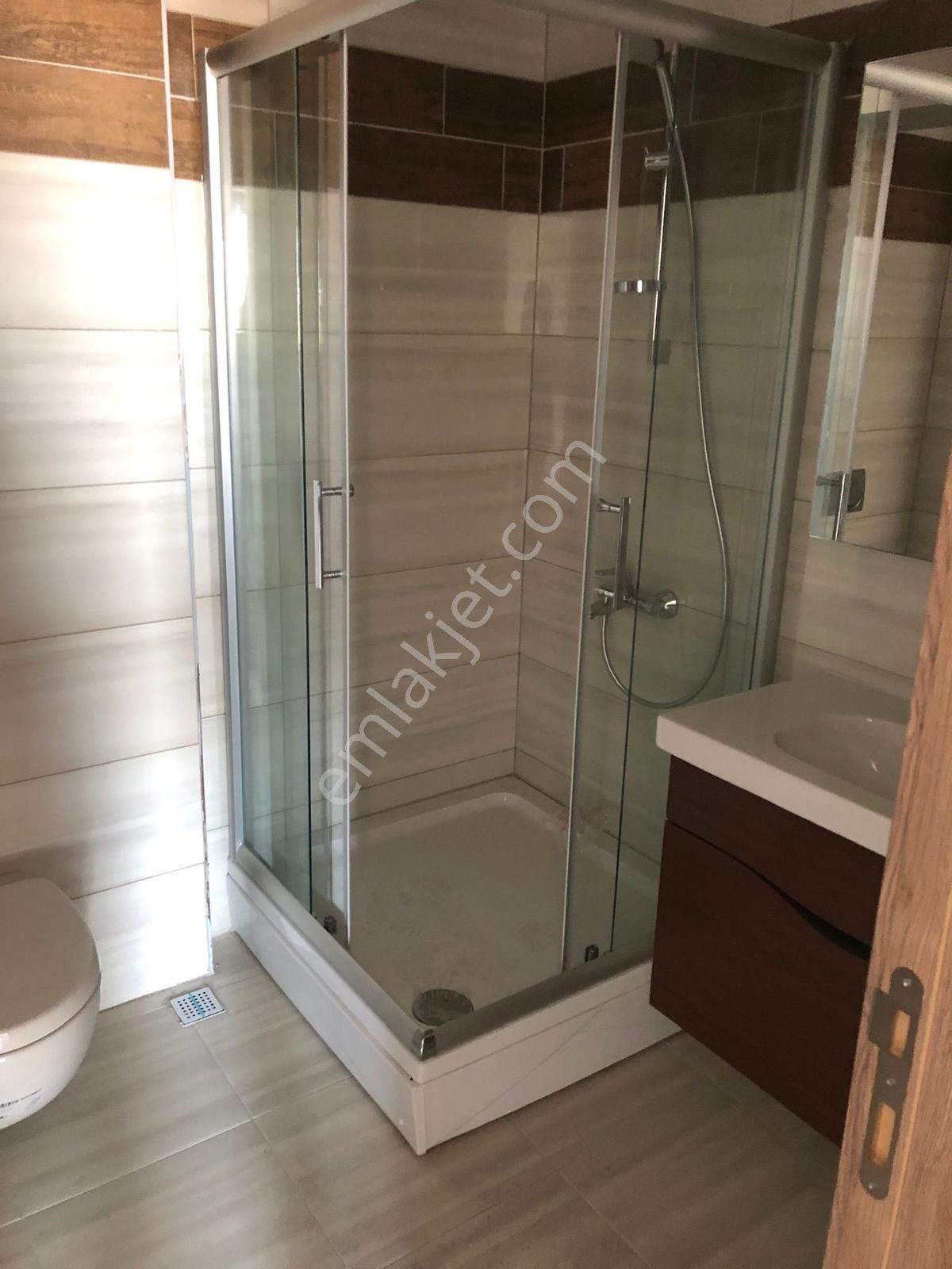 C 2 Blokta 1. 3+1 Satılık Devırlı Daıre 145 M2 11.000.000 Tl - Görsel 23