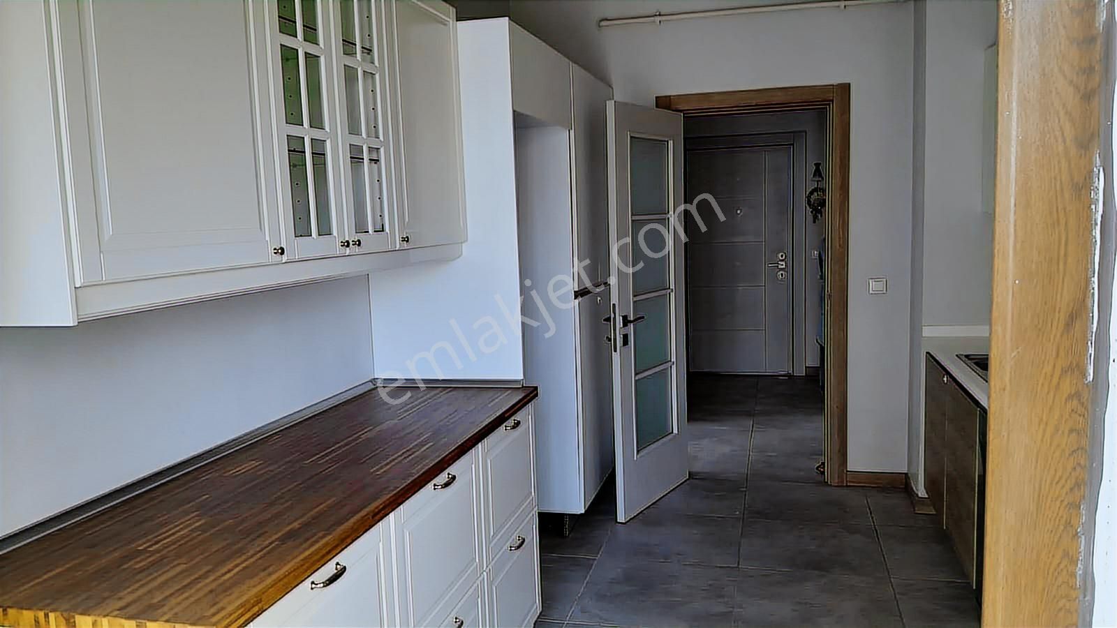 Emlakkonut C 2 Blokta 3+1 145 M2 Satılık Daıre 11.300.000 Tl - Görsel 25