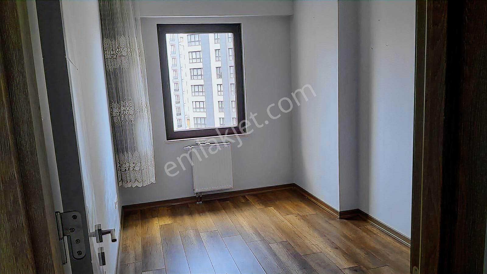 Emlakkonut C 2 Blokta 3+1 145 M2 Satılık Daıre 11.300.000 Tl - Görsel 17