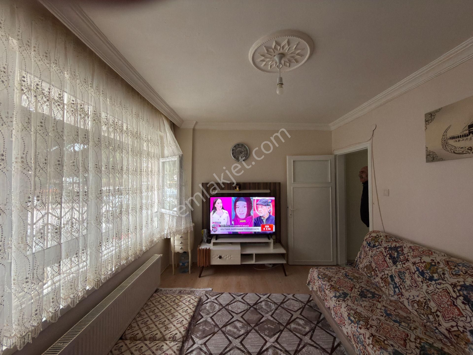 Gazino'da Giriş Katta 3+1 Daire, 75m², Ön Cephe - Görsel 15