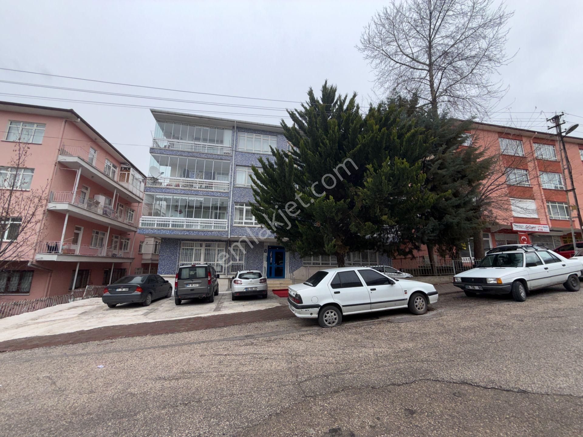 Gazino'da Giriş Katta 3+1 Daire, 75m², Ön Cephe - Görsel 30