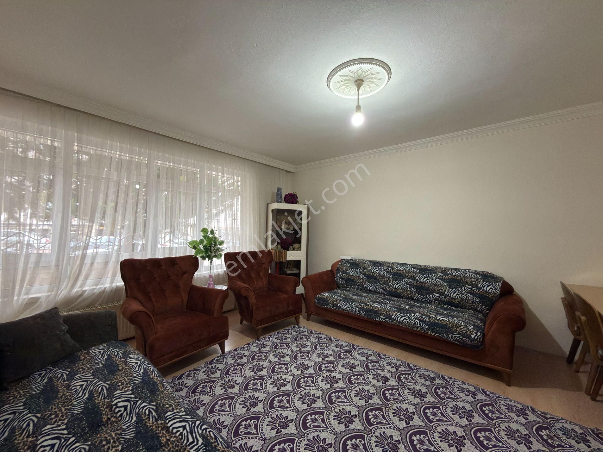 Gazino'da Giriş Katta 3+1 Daire, 75m², Ön Cephe - Görsel 3