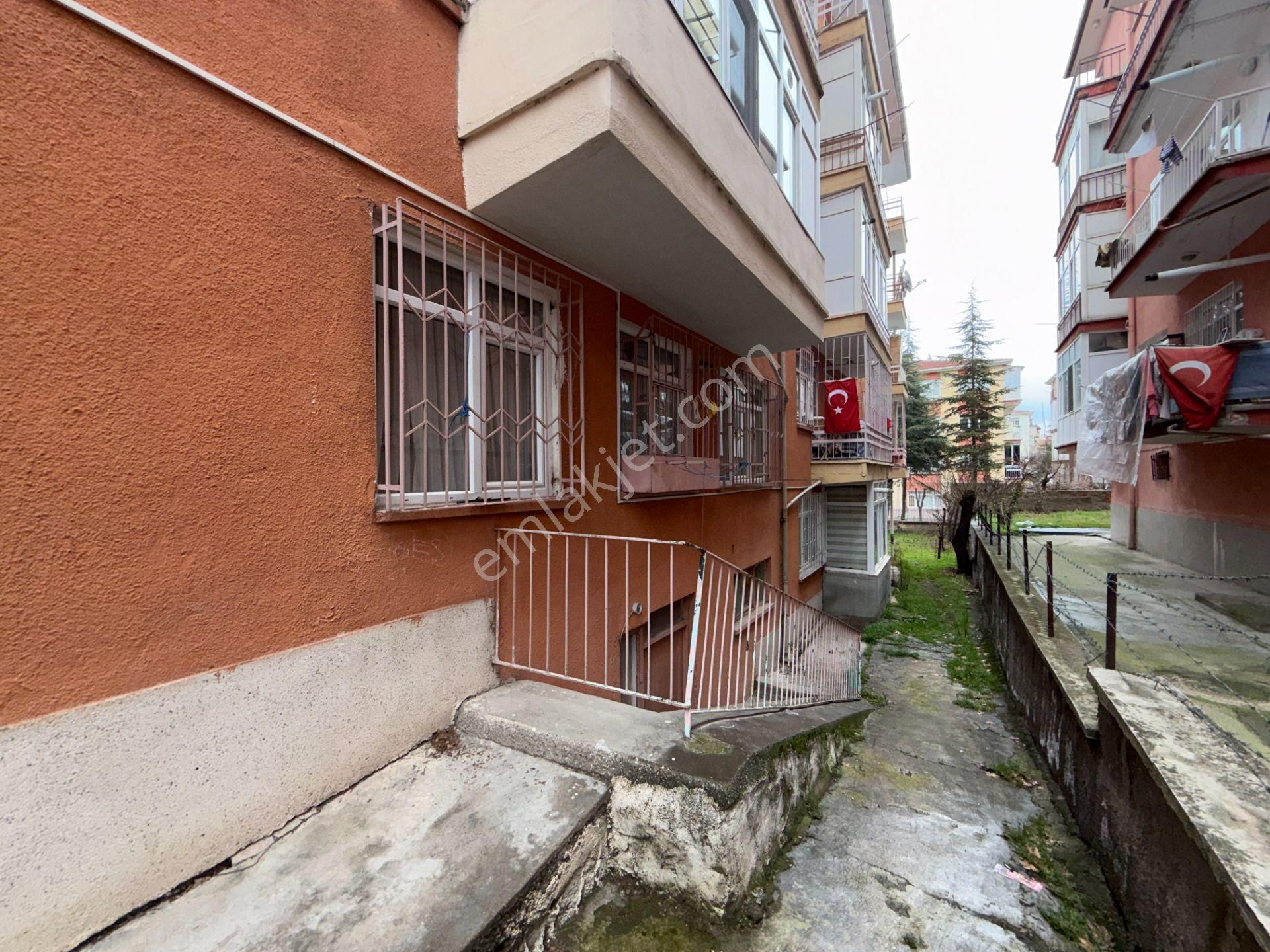Gazino'da Giriş Katta 3+1 Daire, 75m², Ön Cephe - Görsel 29
