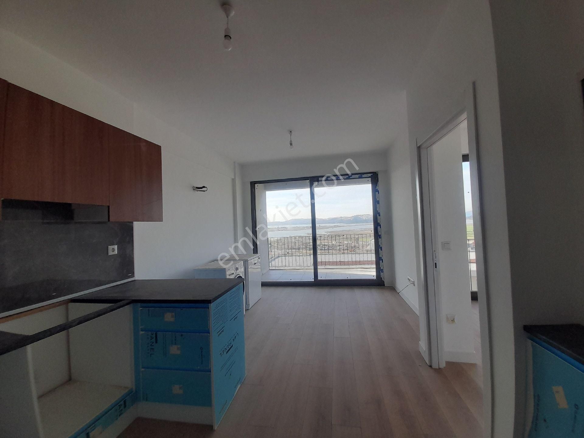 Muğla Milas Dörttepe Göl Manzarali 1+1 Satılık Daire - Görsel 6