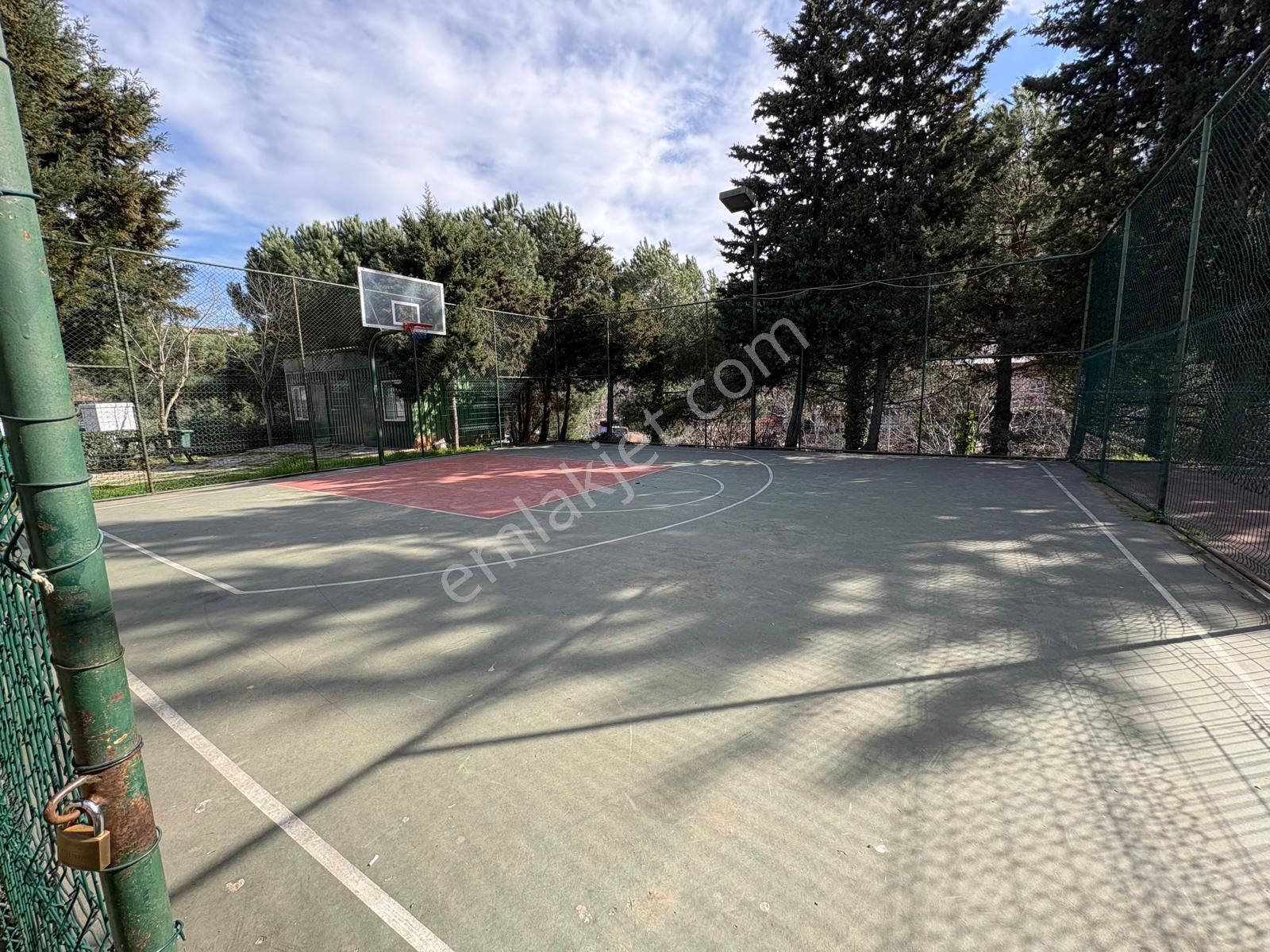 Çengelköy Ata 2 Sitesi 'nde Bahçe Kullanımlı Kiralık 2+1 Daire - Görsel 31