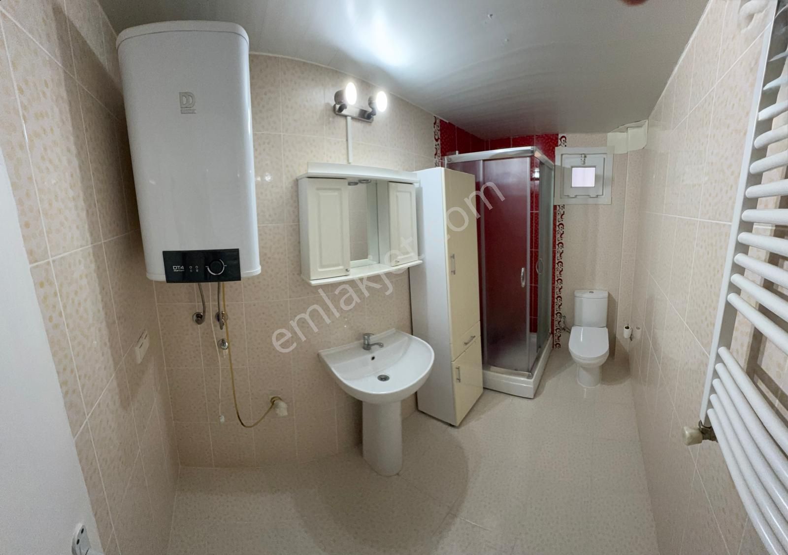 Çengelköy Ata 2 Sitesi 'nde Bahçe Kullanımlı Kiralık 2+1 Daire - Görsel 15