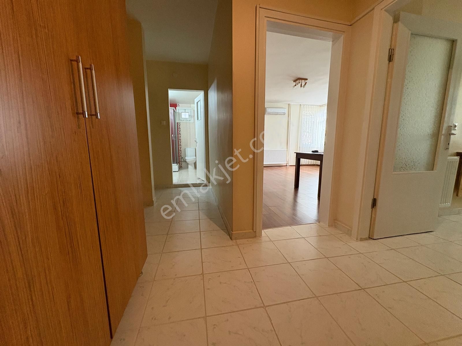 Çengelköy Ata 2 Sitesi 'nde Bahçe Kullanımlı Kiralık 2+1 Daire - Görsel 4