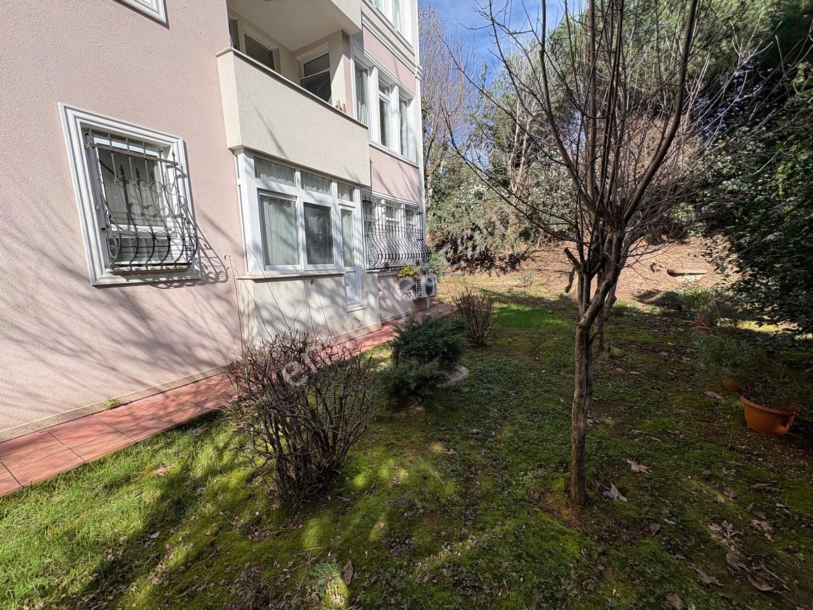 Çengelköy Ata 2 Sitesi 'nde Bahçe Kullanımlı Kiralık 2+1 Daire - Görsel 24