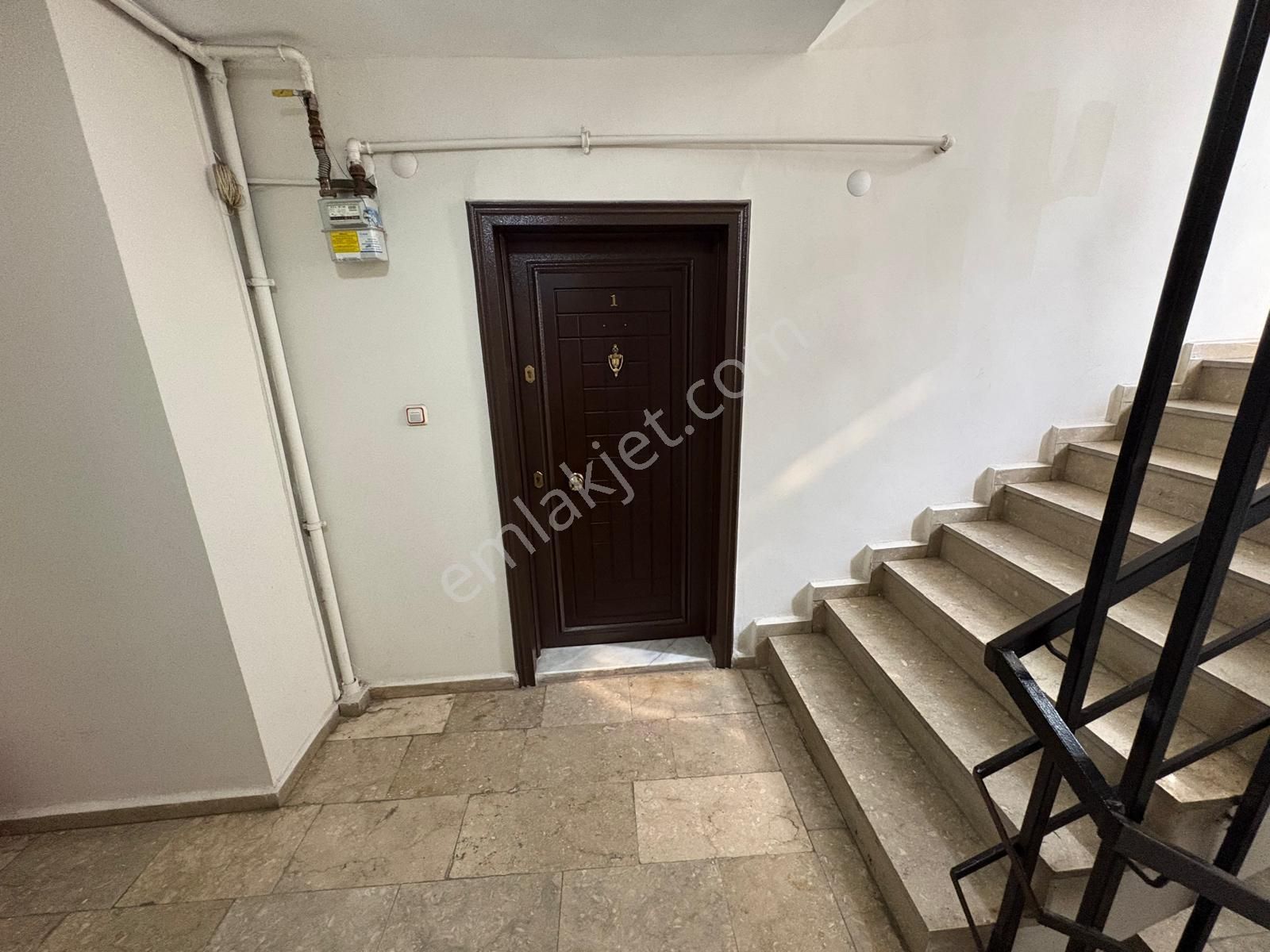 Çengelköy Ata 2 Sitesi 'nde Bahçe Kullanımlı Kiralık 2+1 Daire - Görsel 19