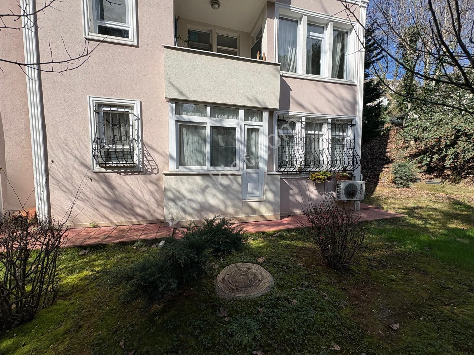 Çengelköy Ata 2 Sitesi 'nde Bahçe Kullanımlı Kiralık 2+1 Daire - Görsel 23