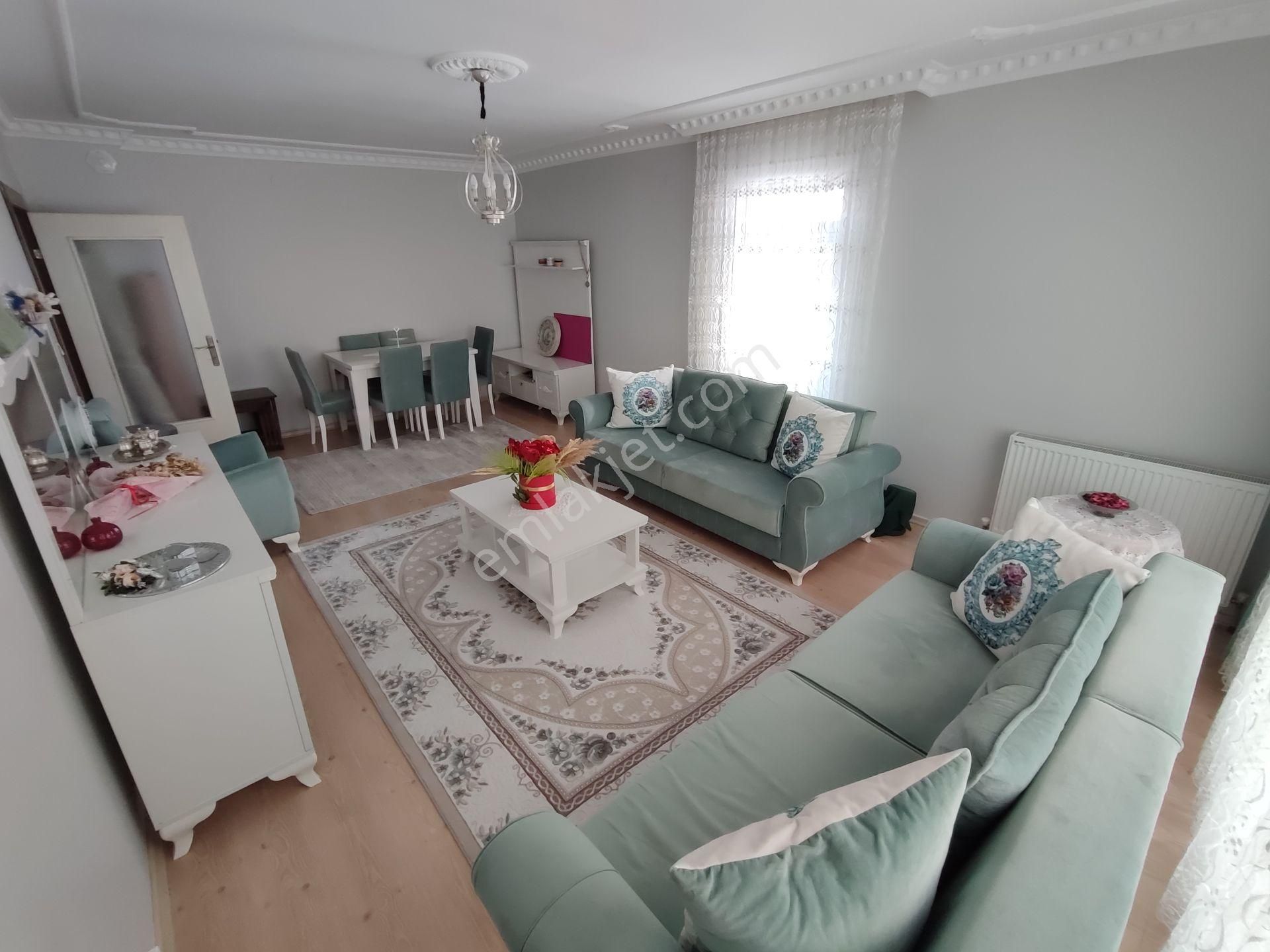 Erdinç Cadde Üzeri 3+1 Orta Katta Asansörlü Geniş Daire Tuğrul Emlak'tan