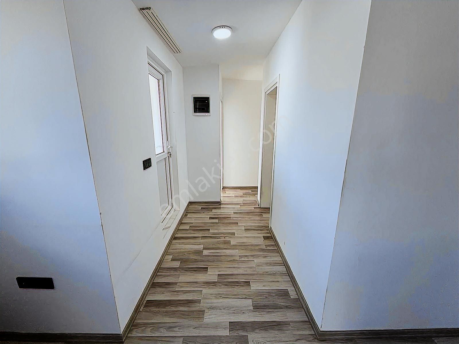 Bodrum Merkezde Yıllık Kiralık Eşyasız 2+1 Daire - Görsel 19