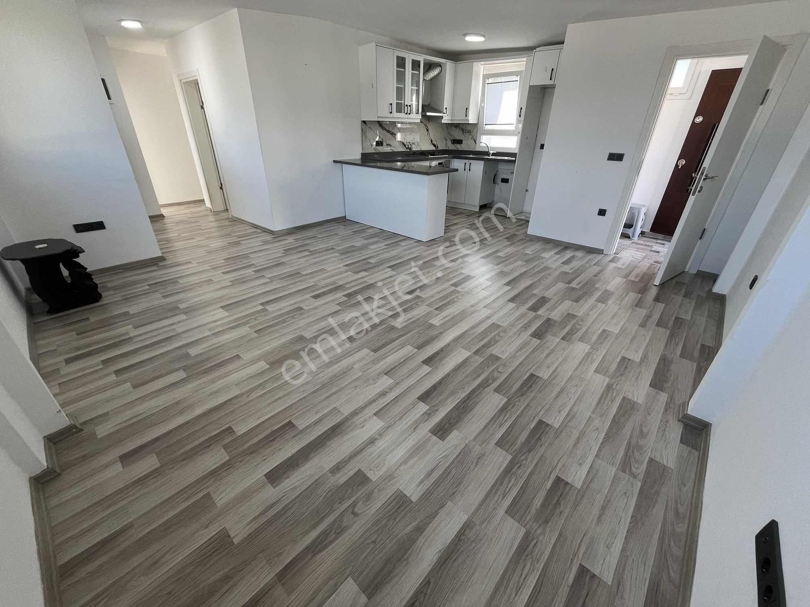 Bodrum Merkezde Yıllık Kiralık Eşyasız 2+1 Daire - Görsel 29