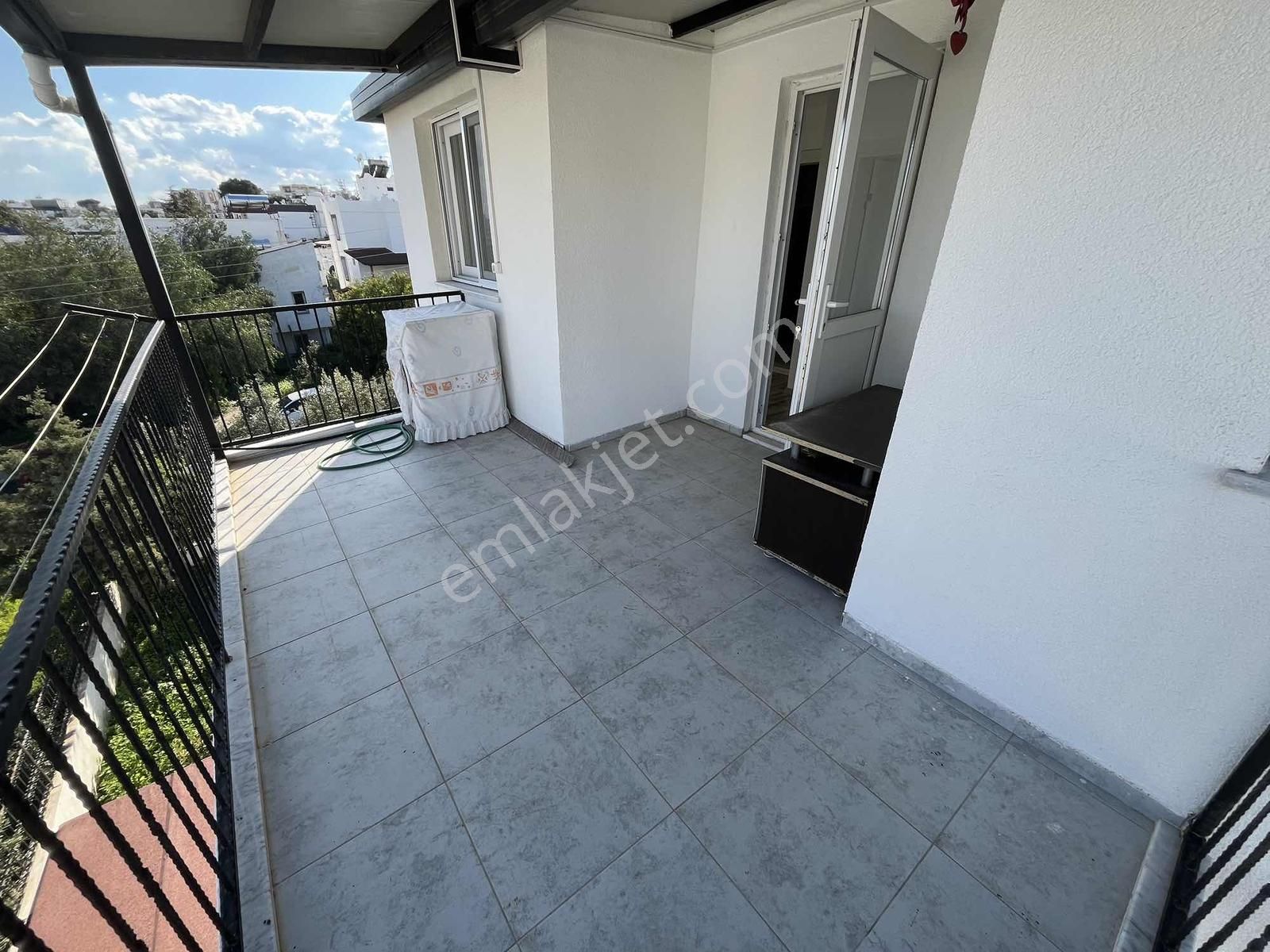 Bodrum Merkezde Yıllık Kiralık Eşyasız 2+1 Daire - Görsel 7