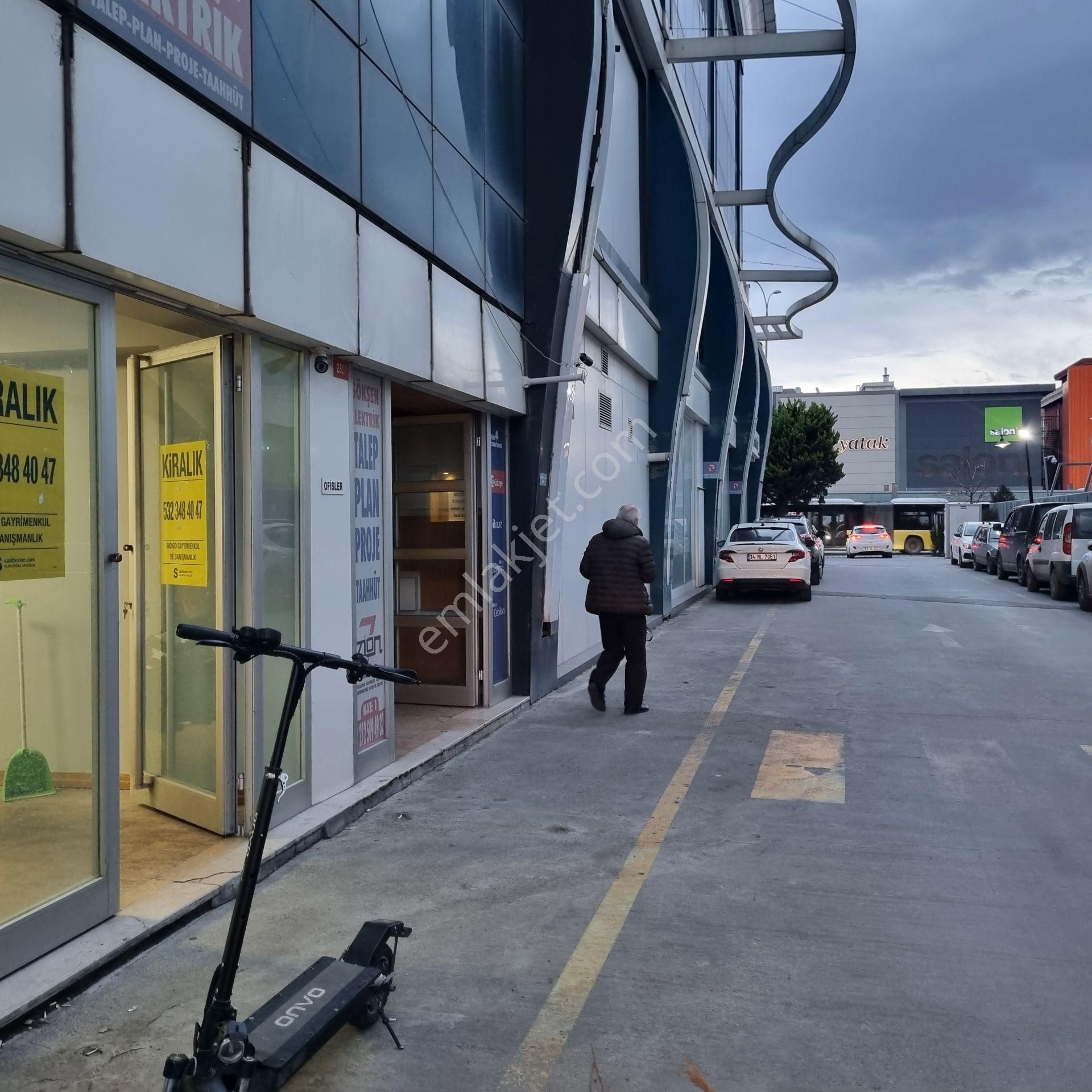 E-5 Üzeri Beyaz Center’da Kiralık Dükkan | 40 M² | - Görsel 7