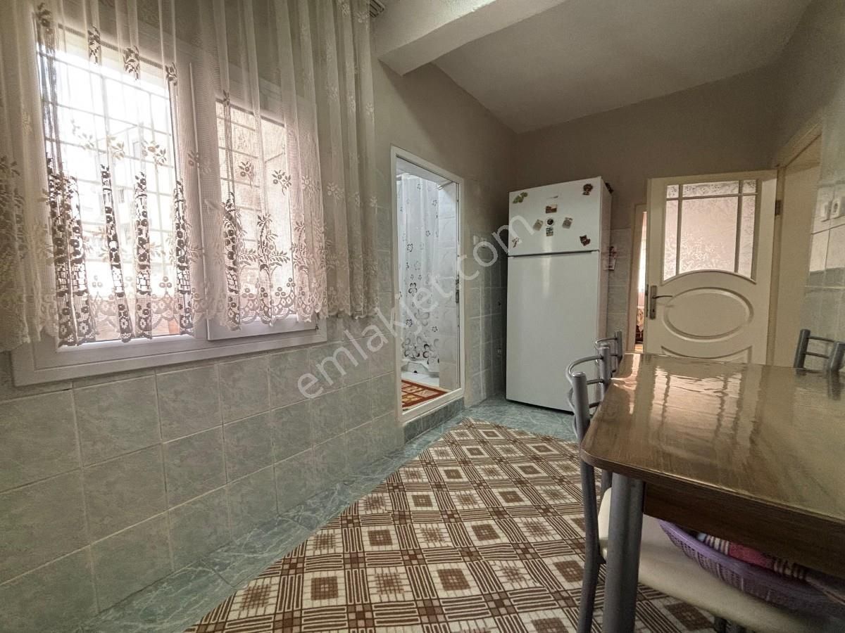 İzmir Selçuk Köşe Konumlu Satılık 2 Katlı Bahçeli Ev - Görsel 11