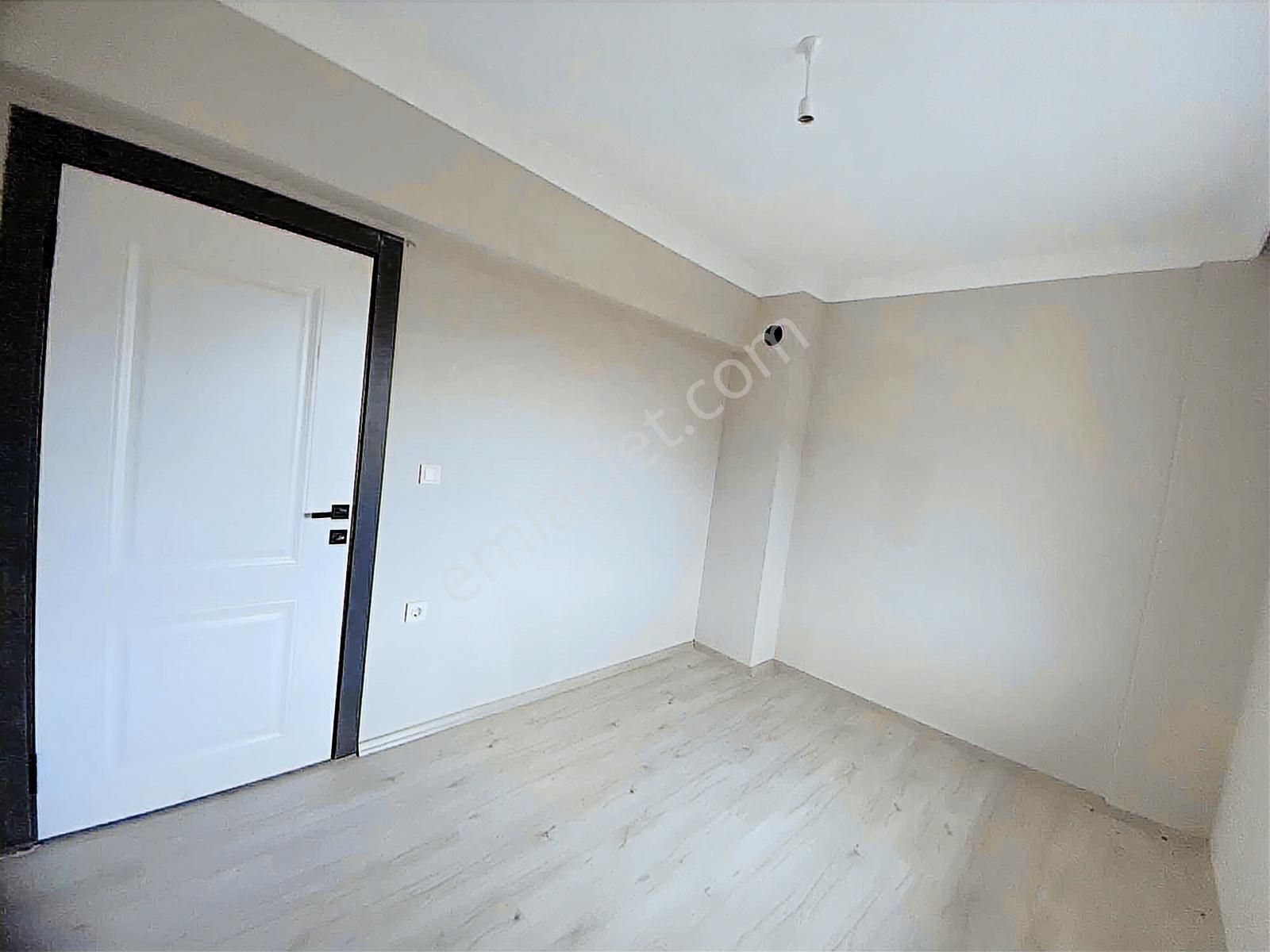 Esenboğa Mahallesinde Yola Yakın Oturuma Hazır Satılık Daire - Görsel 19