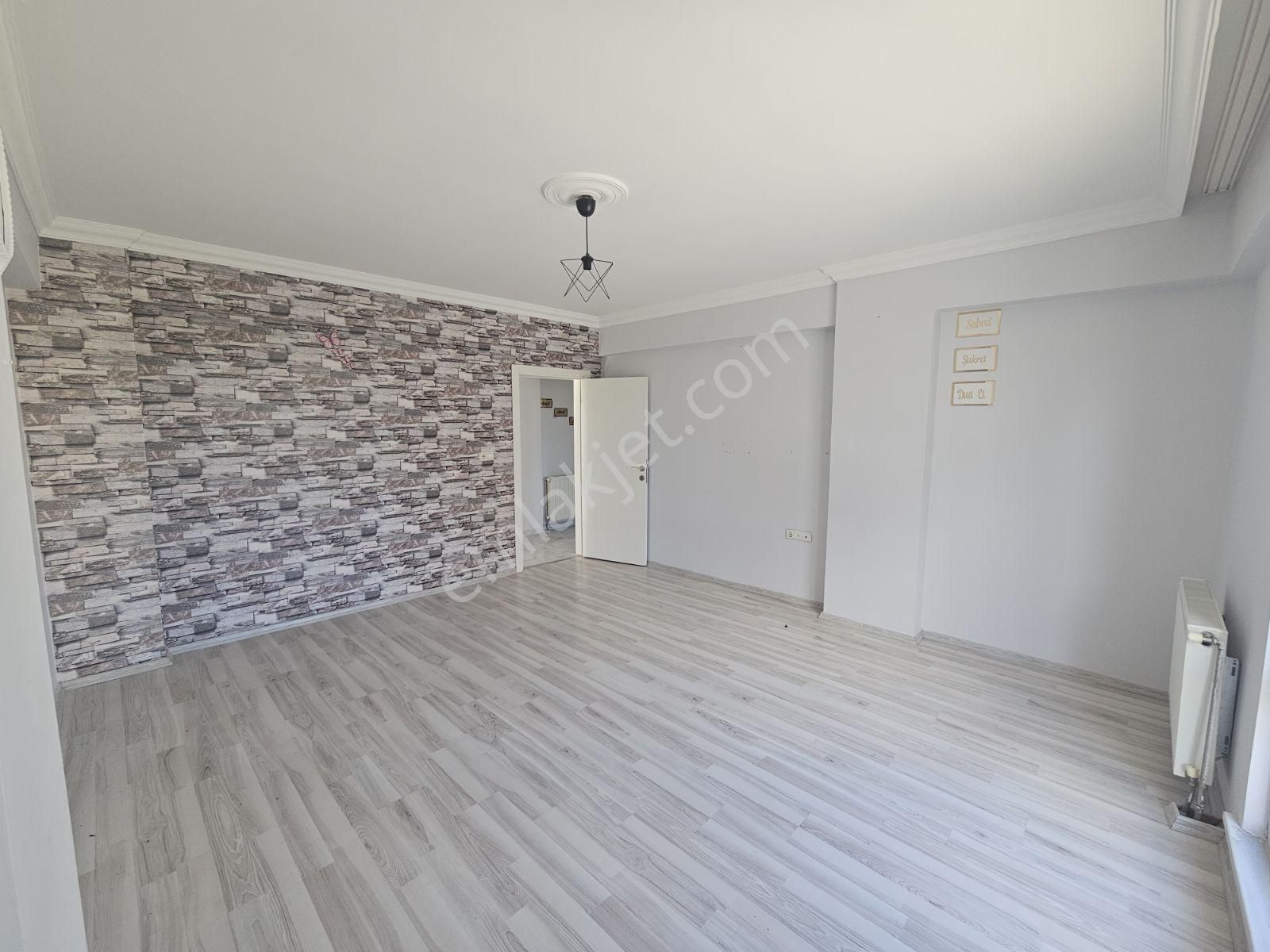 2+1 Uygun Fiyatlı Geniş Ve Kullanışlı Daire - Görsel 9