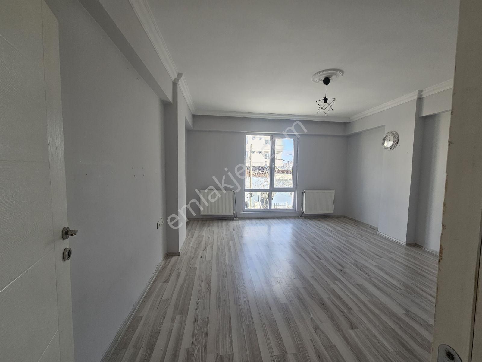 2+1 Uygun Fiyatlı Geniş Ve Kullanışlı Daire - Görsel 4