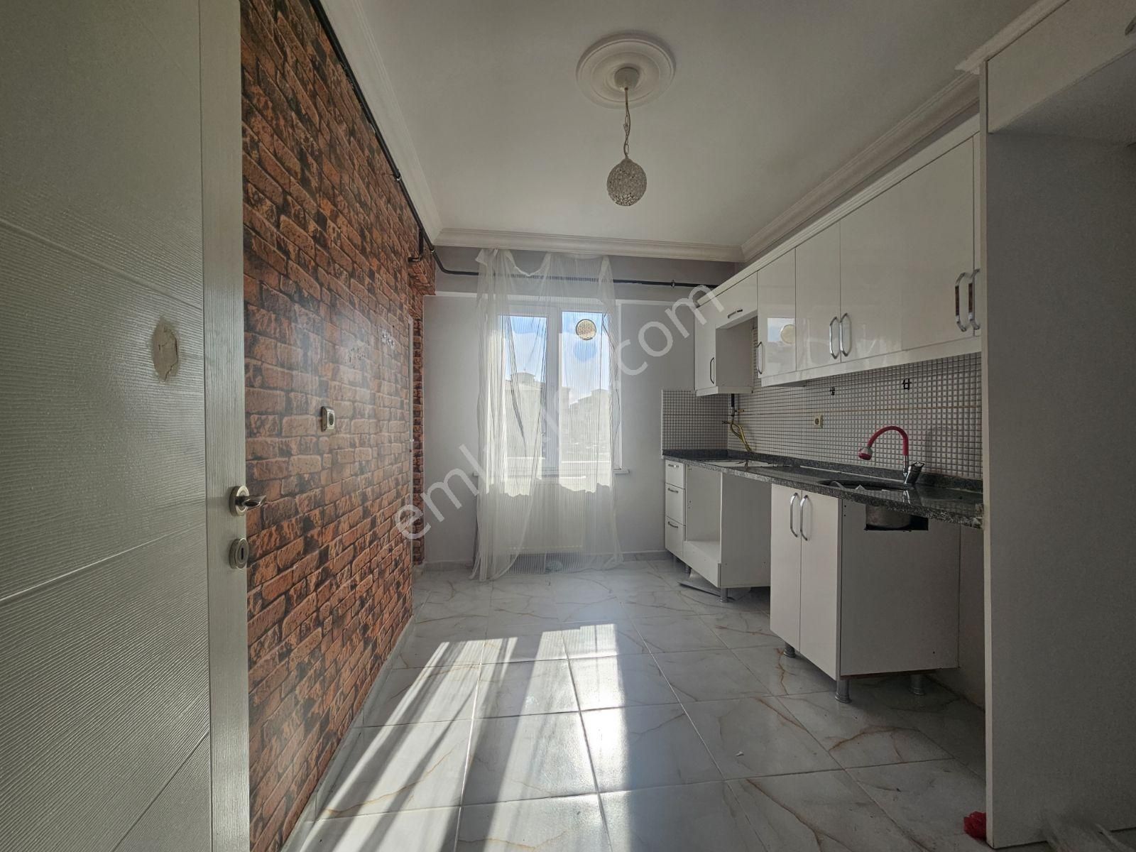 2+1 Uygun Fiyatlı Geniş Ve Kullanışlı Daire - Görsel 3