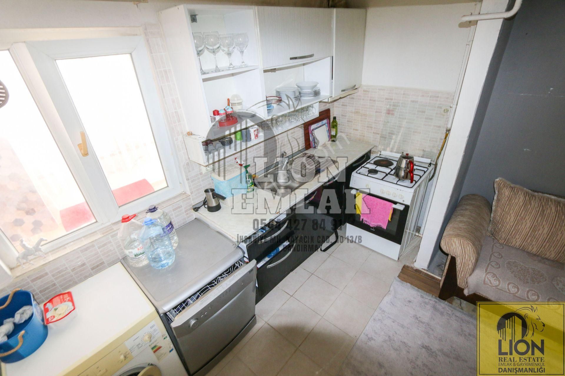 Lıon Emlak'tan İhsaniye Mahallesinde 2+1 Eşyalı Kiralık Daire