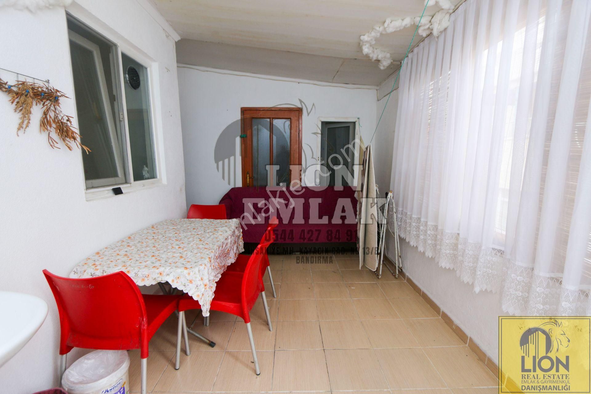 Lıon Emlak'tan İhsaniye Mahallesinde 2+1 Eşyalı Kiralık Daire - Görsel 27