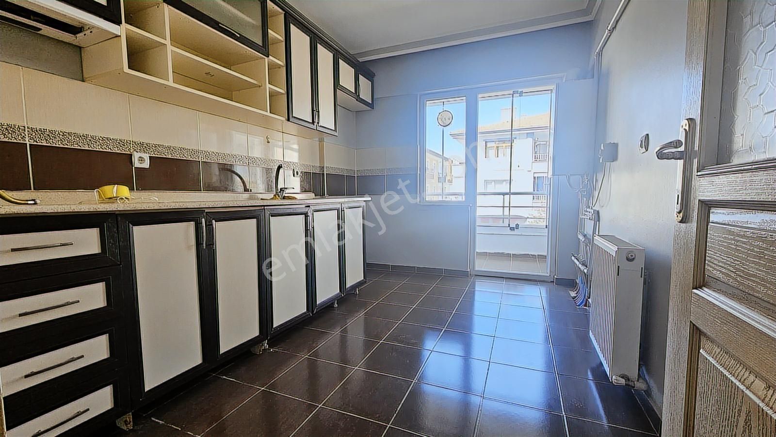 Piyade Ahi Elvan Cadde Yanı Ara Kat 3+1 115m2 Daire - Görsel 2