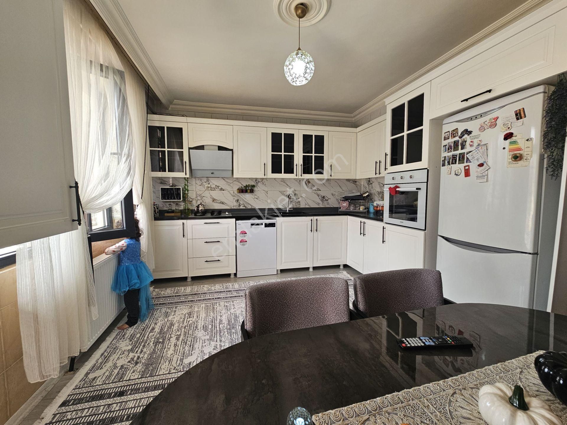 Tekel Kavşağı Civarı Acil Satılık Full Yapılı 3+1 Daire! - Görsel 10