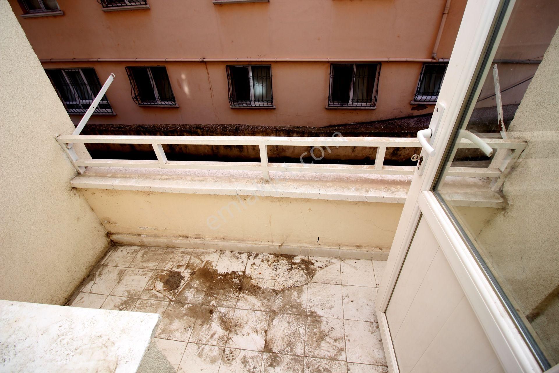 Emre Emlak'tan Etiler'de Tren İstasyonu Yakını Sıfır Eşyalı 2+1 Kiralık Daire - Görsel 6