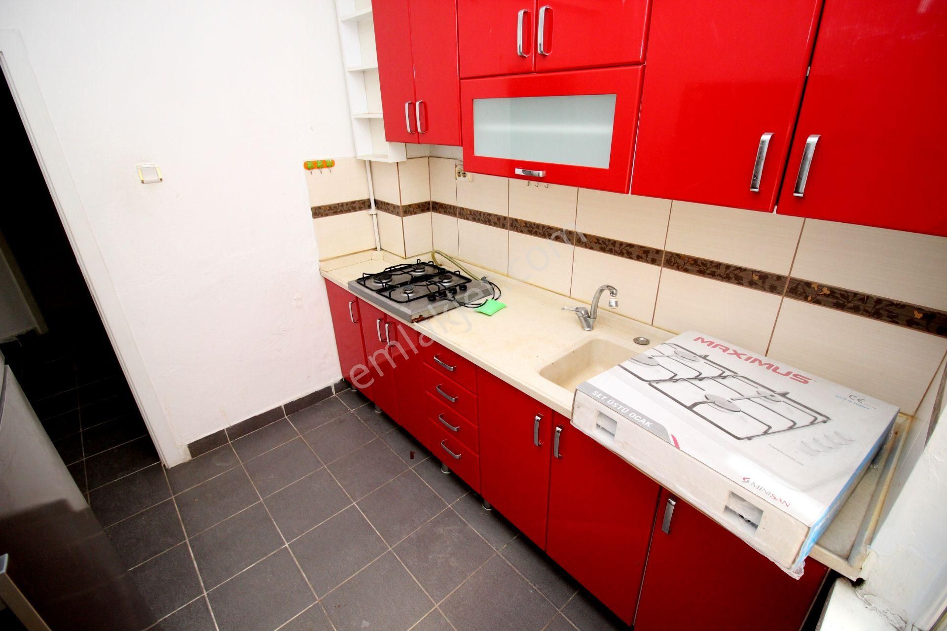 Emre Emlak'tan Etiler'de Tren İstasyonu Yakını Sıfır Eşyalı 2+1 Kiralık Daire - Görsel 2