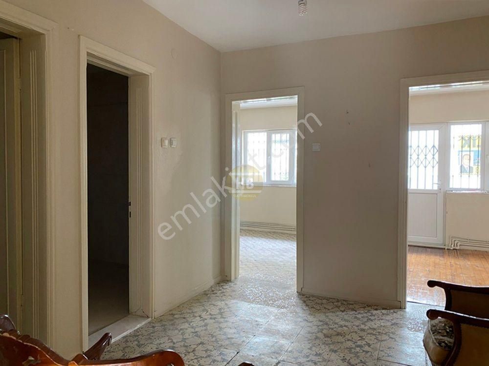 Hb'den 2+1 Kiralık Daire, İstiklal Mahallesi'nde Muğla Bulvarı'na Yakın Ayrı Mutfaklı - Görsel 32