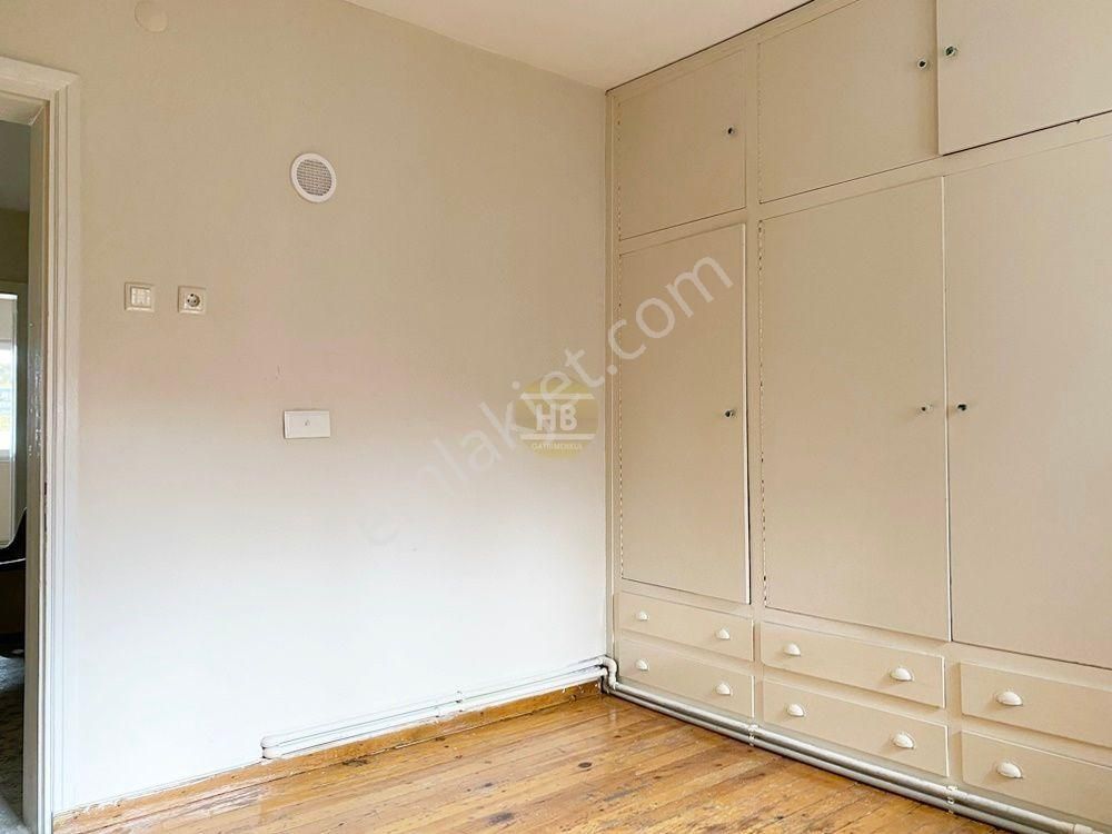 Hb'den 2+1 Kiralık Daire, İstiklal Mahallesi'nde Muğla Bulvarı'na Yakın Ayrı Mutfaklı - Görsel 16