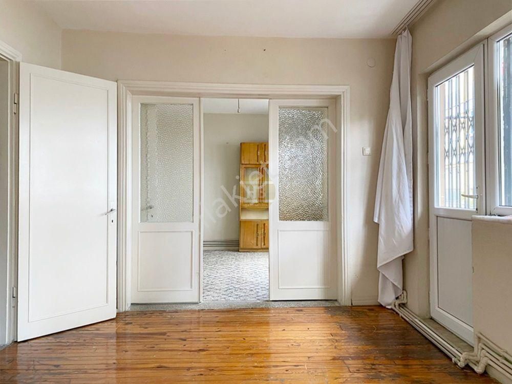 Hb'den 2+1 Kiralık Daire, İstiklal Mahallesi'nde Muğla Bulvarı'na Yakın Ayrı Mutfaklı - Görsel 13