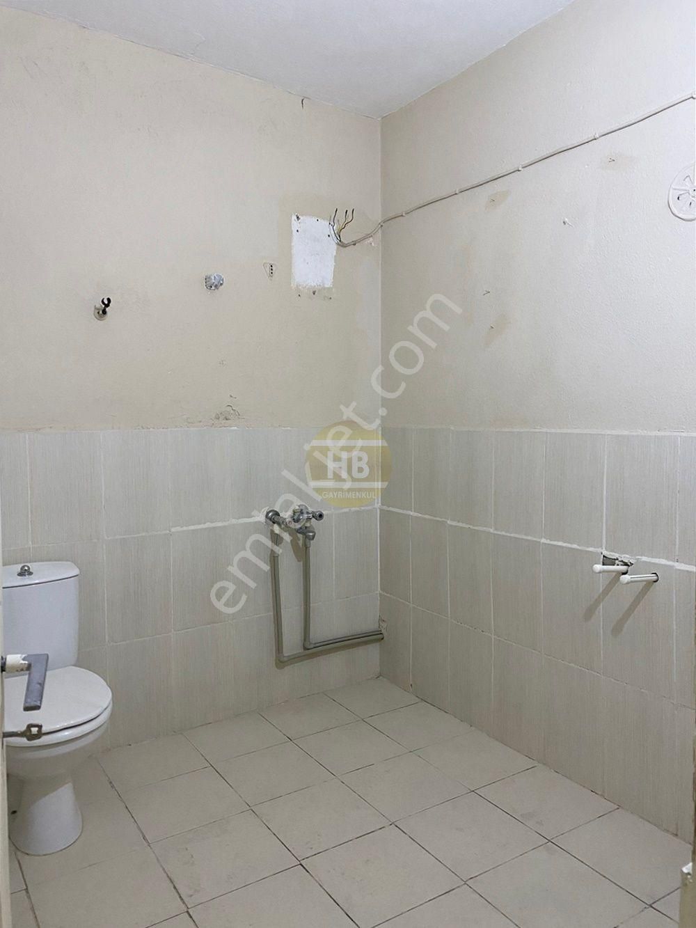 Hb'den 2+1 Kiralık Daire, İstiklal Mahallesi'nde Muğla Bulvarı'na Yakın Ayrı Mutfaklı - Görsel 26