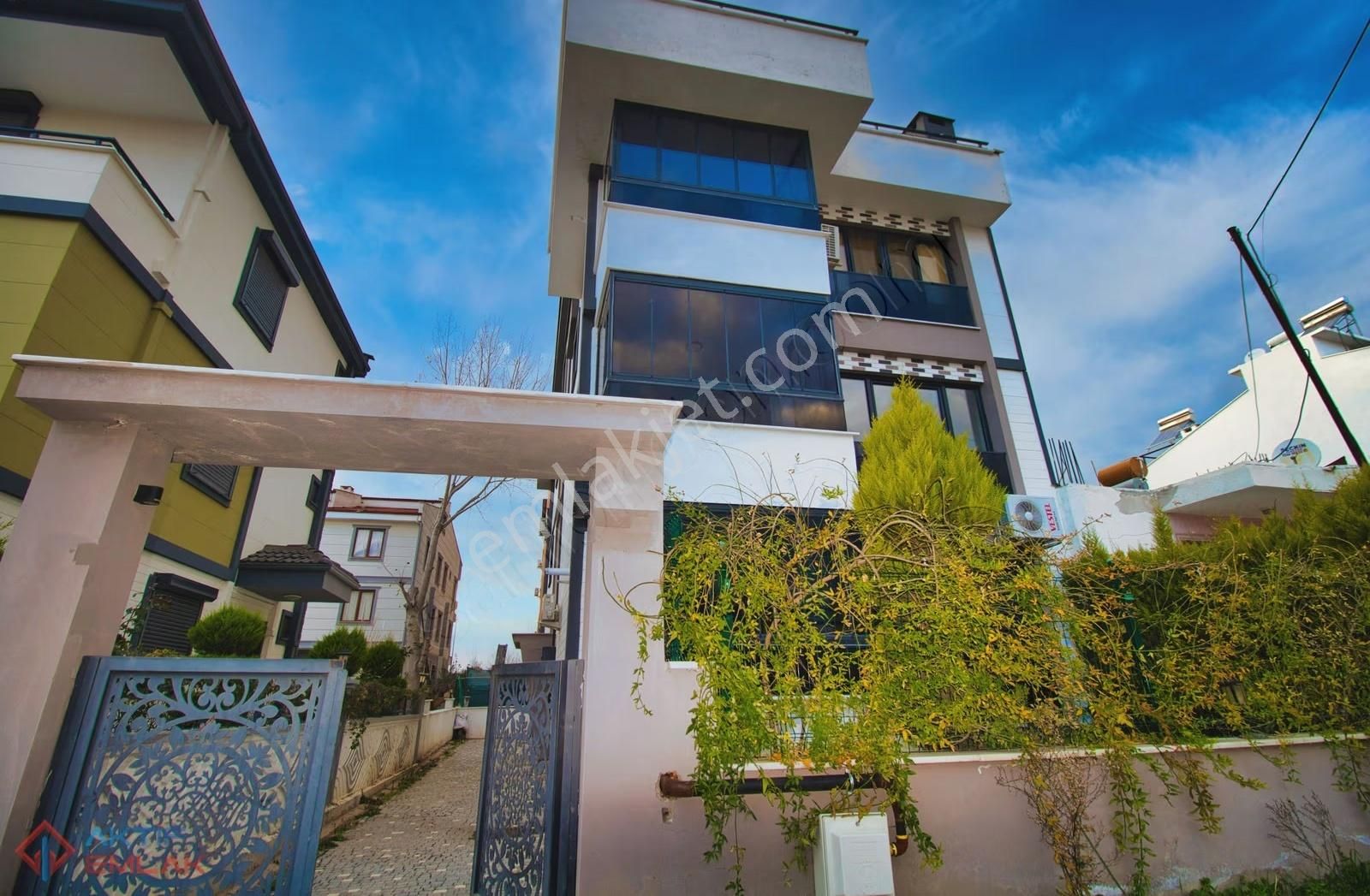 ▓aktif'ten Akçay Merkezde Geniş Cam Balkonlu Ön Cephe 1+1 Daire - Görsel 32