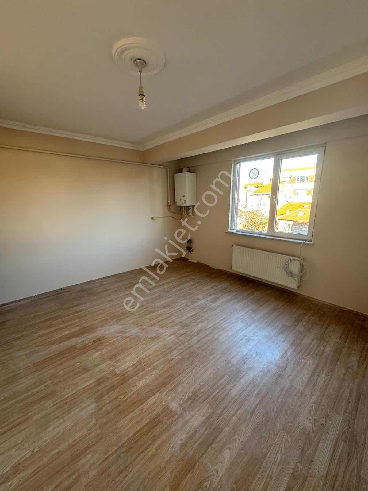 Sütlüce Mah. Eğitimciler Cad. Yanı Arakat Kiralık 1+1 Daire - Görsel 26