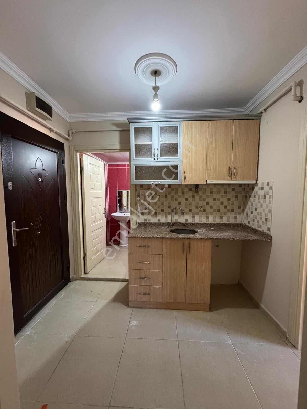 Sütlüce Mah. Eğitimciler Cad. Yanı Arakat Kiralık 1+1 Daire - Görsel 23