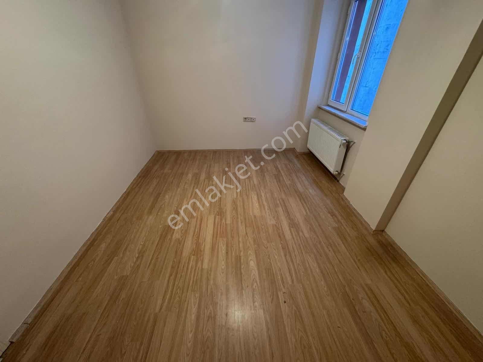 Sütlüce Mah. Eğitimciler Cad. Yanı Arakat Kiralık 1+1 Daire - Görsel 11