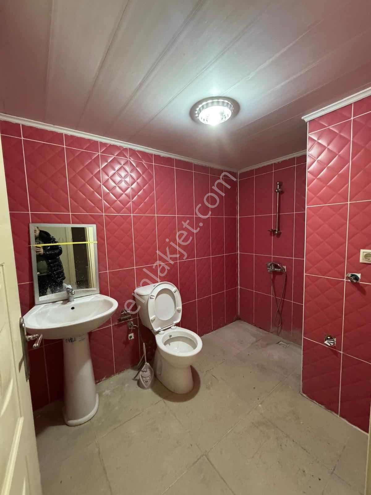 Sütlüce Mah. Eğitimciler Cad. Yanı Arakat Kiralık 1+1 Daire - Görsel 15