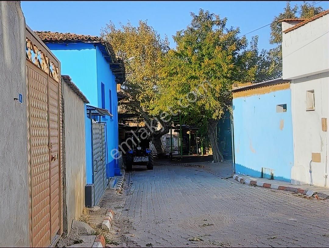 İzmir Kınık 2,5 Kat Köy İmarlı Satılık Arsa (kerpiç Ev) - Görsel 13