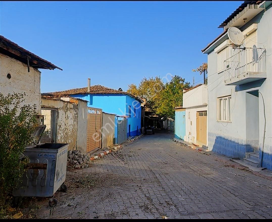 İzmir Kınık 2,5 Kat Köy İmarlı Satılık Arsa (kerpiç Ev) - Görsel 8