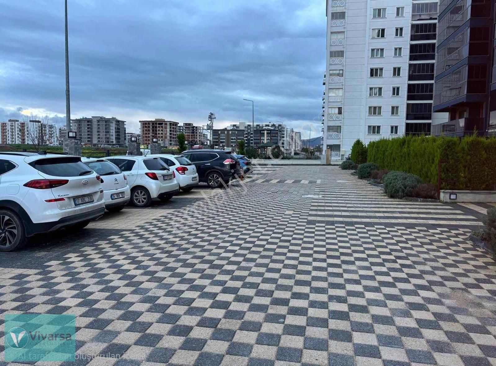 Vivarsa'dan Şehrin İçinde Müstakil Tadında 3+1 Geniş Daire - Görsel 18