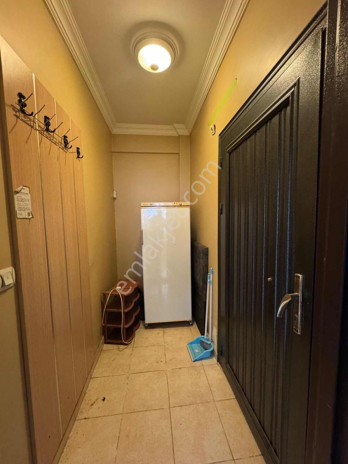 Bahçelievler Mh. Plevne Sk Üzerinde Balkonlu Kiralık 2+0 Daire - Görsel 5