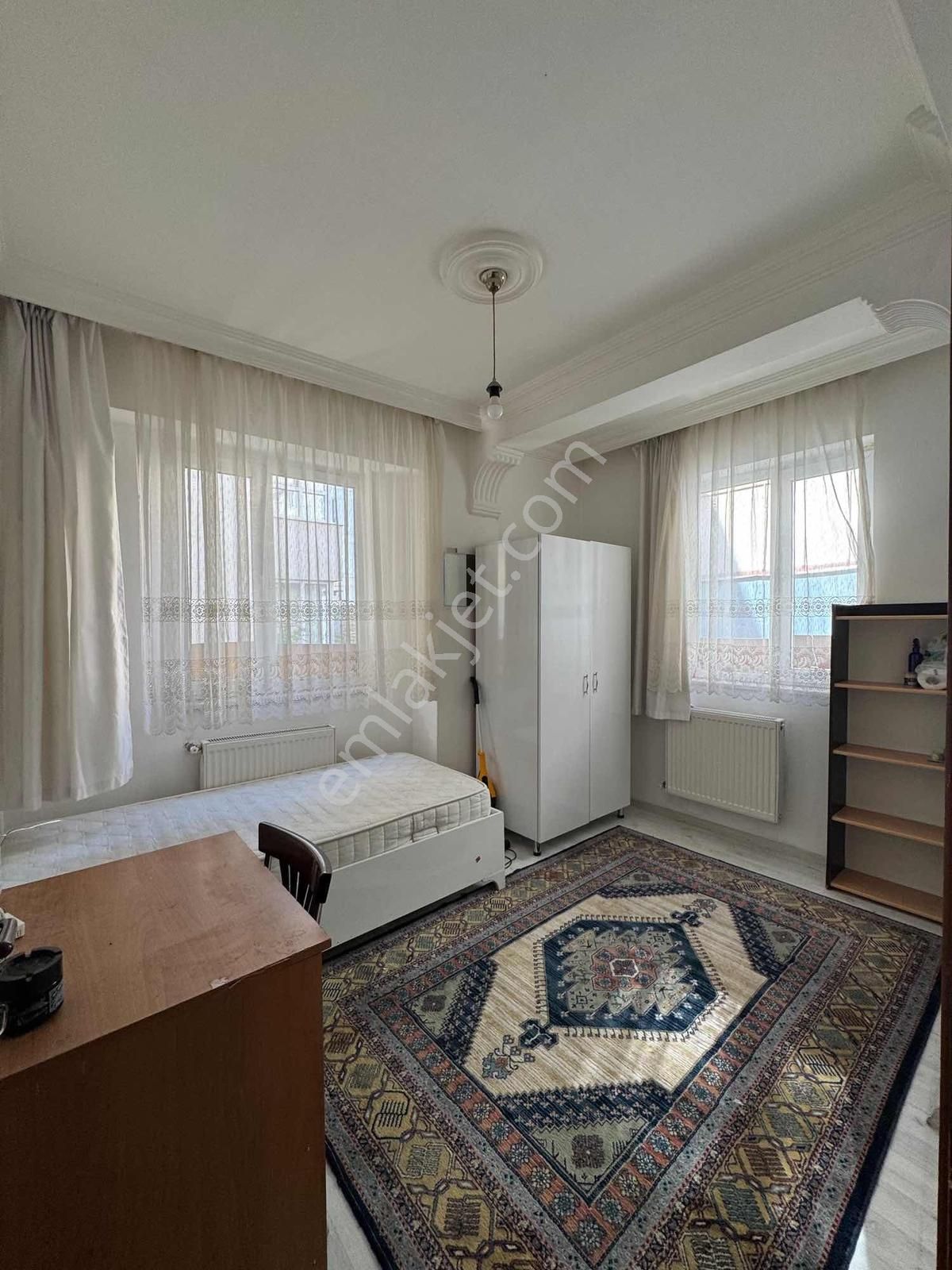 Bahçelievler Mh. Plevne Sk Üzerinde Balkonlu Kiralık 2+0 Daire - Görsel 20